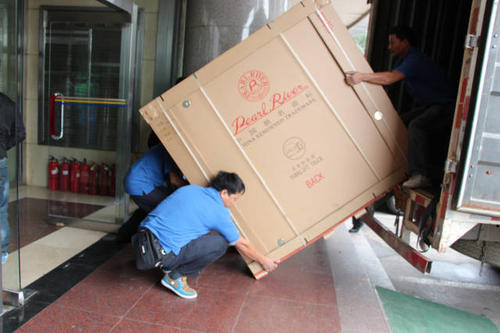 西区街道钢琴贵重工艺品无忧运